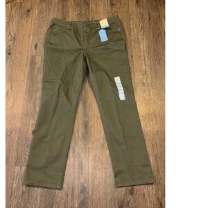 ST John’s bay straight leg mid rise 16 new